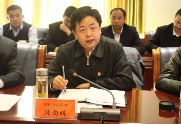 杠杆配资公司 青海一落马官员受贿细节曝光：接行贿者车钥匙将车开回家，车内拉杆箱装有198万现金